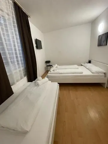 Szálloda Starlight *